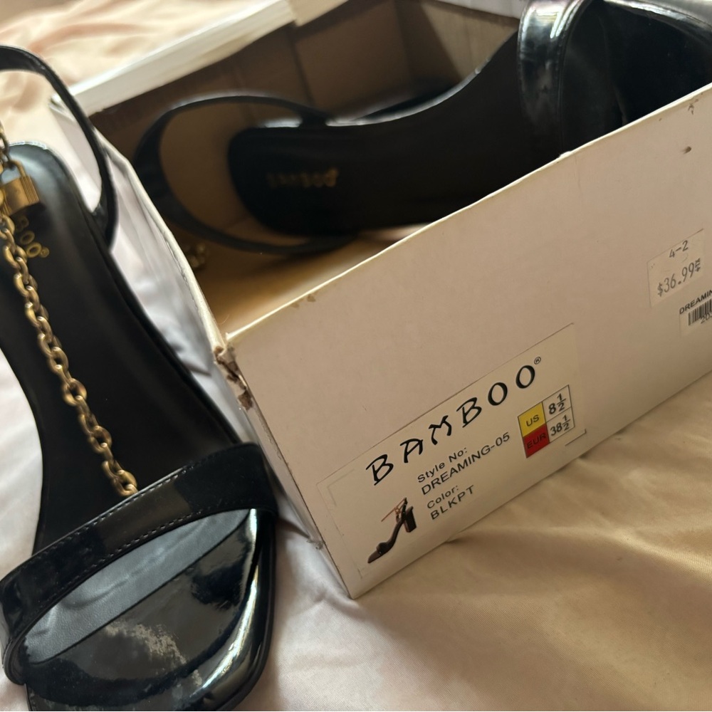 BAMBOO Glossy Black Chain Heels